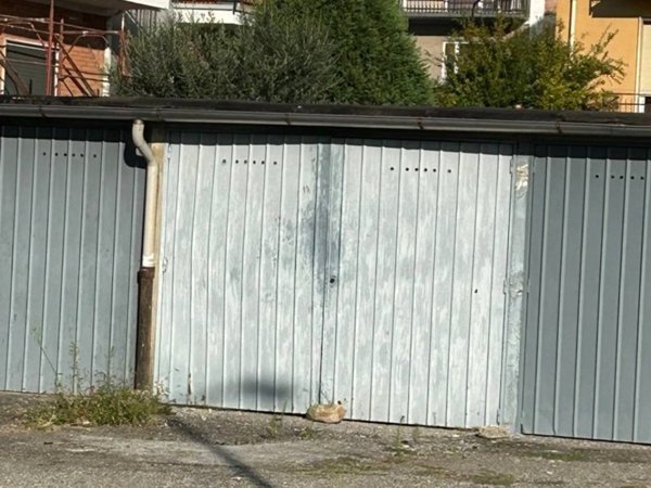 box auto in vendita a Valenza
