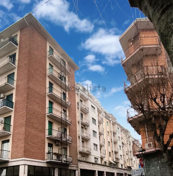 appartamento in vendita a Valenza