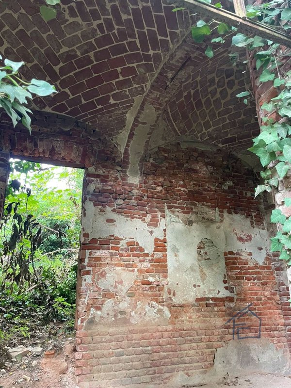 casa indipendente in vendita a Valenza
