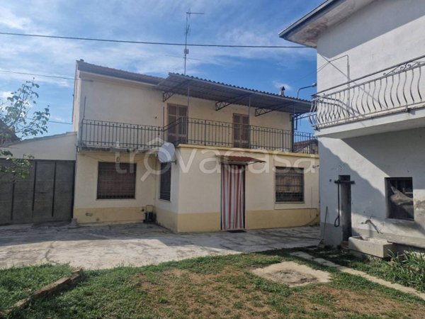 casa indipendente in vendita a Valmacca in zona Rivalba