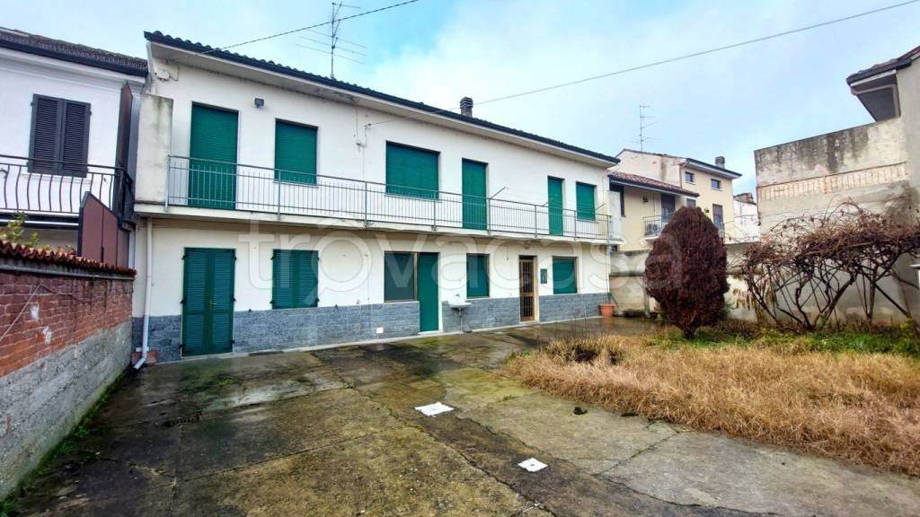 casa indipendente in vendita a Valmacca in zona Rivalba