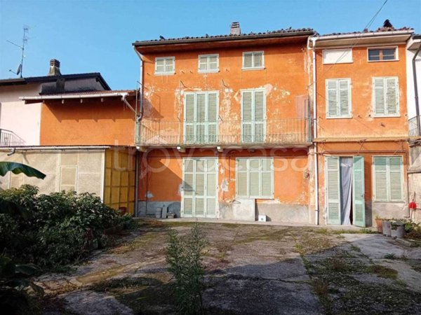 casa indipendente in vendita a Valmacca in zona Rivalba