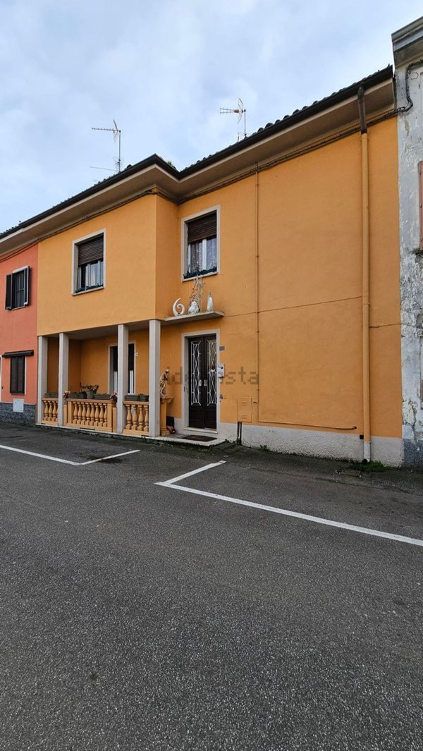 casa indipendente in vendita a Valmacca