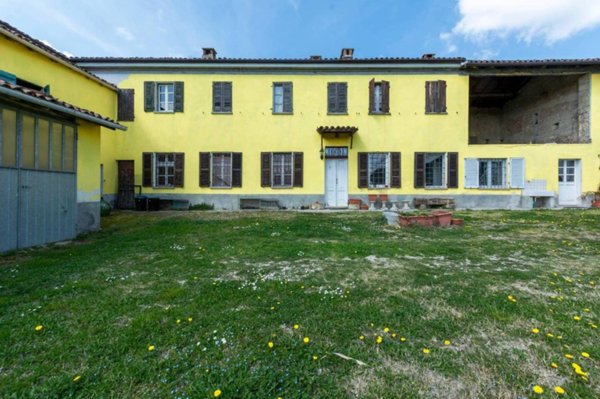 casa indipendente in vendita a Vignale Monferrato