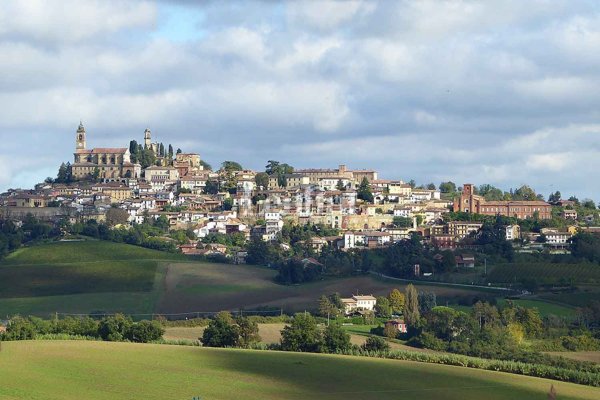casa indipendente in vendita a Vignale Monferrato