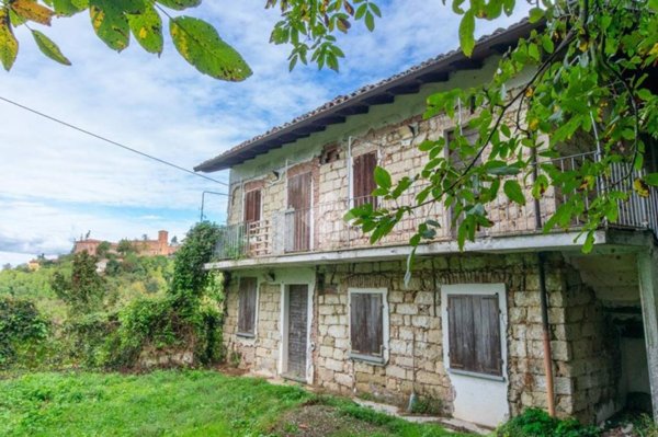 casa indipendente in vendita a Vignale Monferrato