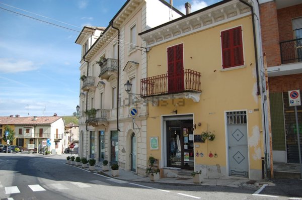 casa indipendente in vendita a Vignale Monferrato