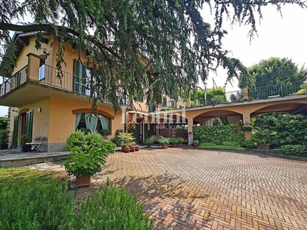 casa indipendente in vendita a Vignale Monferrato