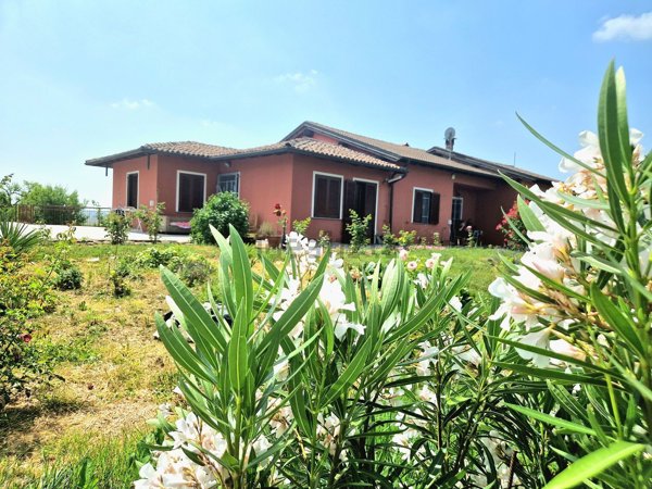 casa indipendente in vendita a Vignale Monferrato