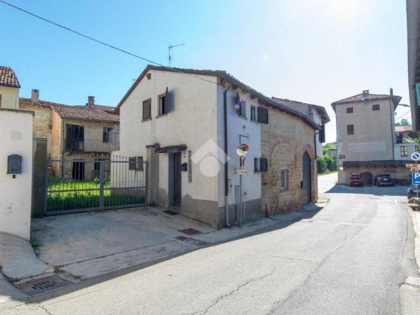 casa indipendente in vendita a Vignale Monferrato