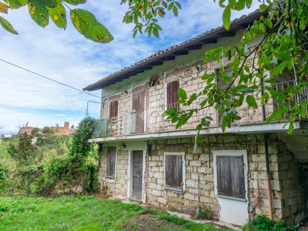 casa indipendente in vendita a Vignale Monferrato