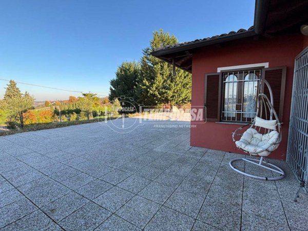 casa indipendente in vendita a Vignale Monferrato