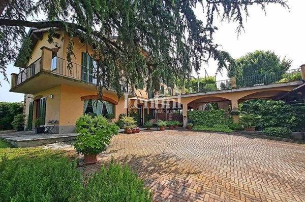 casa indipendente in vendita a Vignale Monferrato