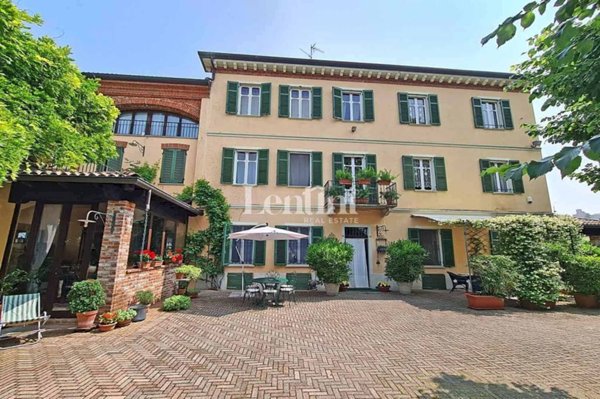 casa indipendente in vendita a Vignale Monferrato