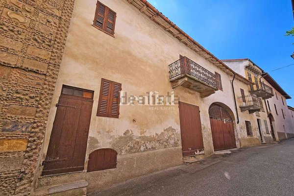 casa indipendente in vendita a Vignale Monferrato