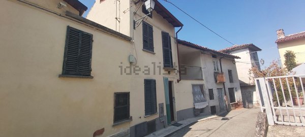 casa indipendente in vendita a Vignale Monferrato