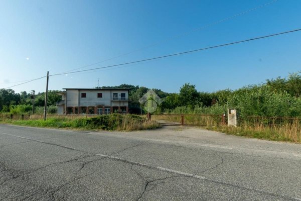 casa indipendente in vendita a Vignale Monferrato