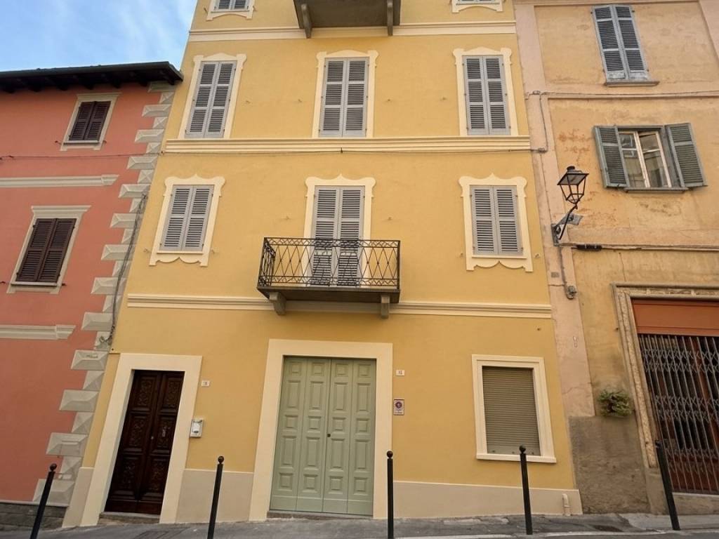 intera palazzina in vendita a Vignale Monferrato