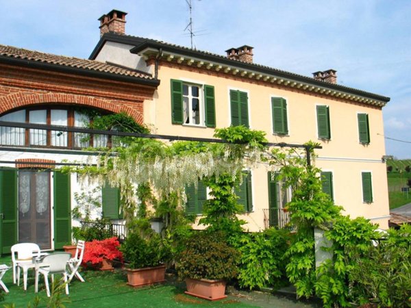 casa indipendente in vendita a Vignale Monferrato