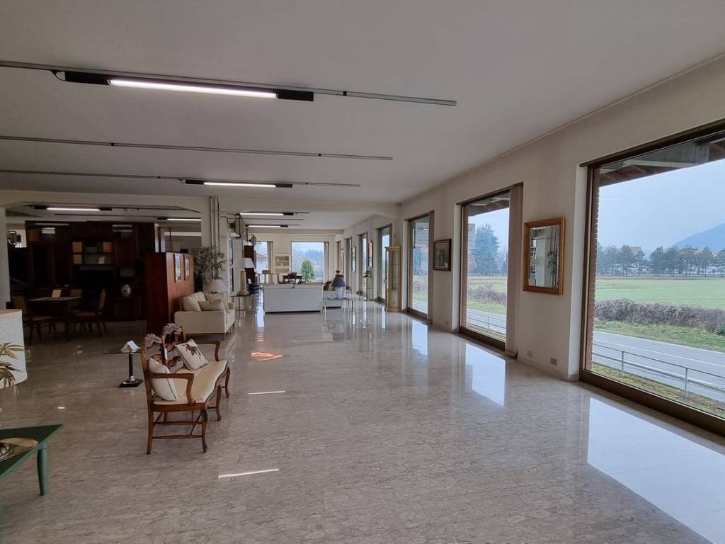 negozio in vendita a Vignole Borbera
