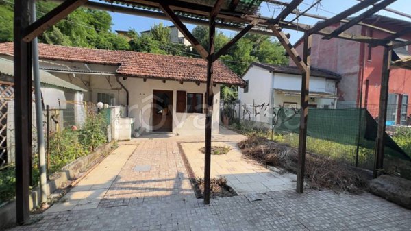 casa indipendente in vendita a Vignole Borbera