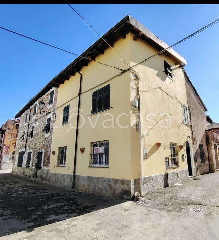 casa indipendente in vendita a Vignole Borbera