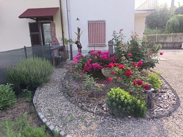 casa indipendente in vendita a Vignole Borbera