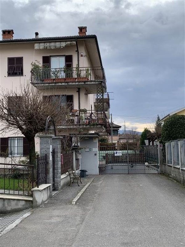 appartamento in vendita a Vignole Borbera