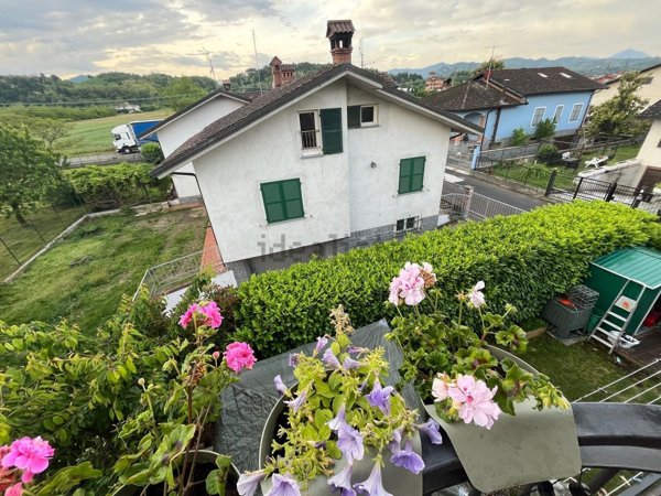 casa indipendente in vendita a Vignole Borbera