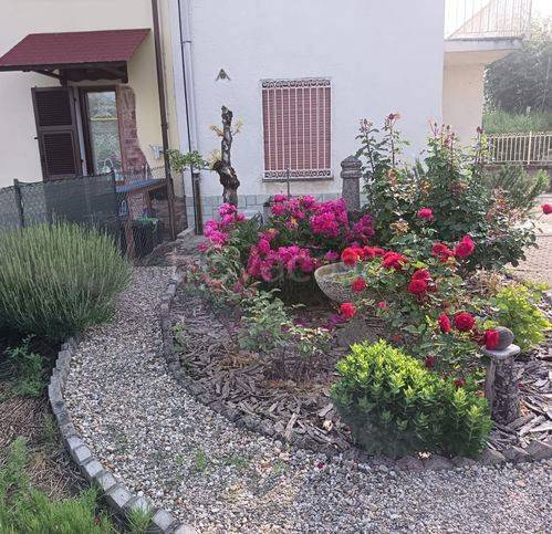 casa indipendente in vendita a Vignole Borbera