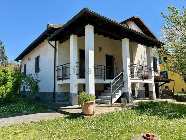 casa indipendente in vendita a Vignole Borbera