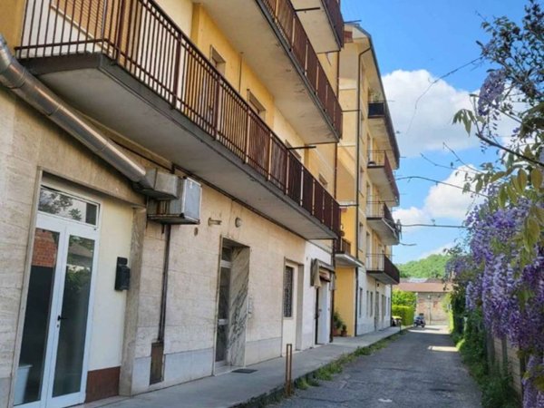 appartamento in vendita a Vignole Borbera