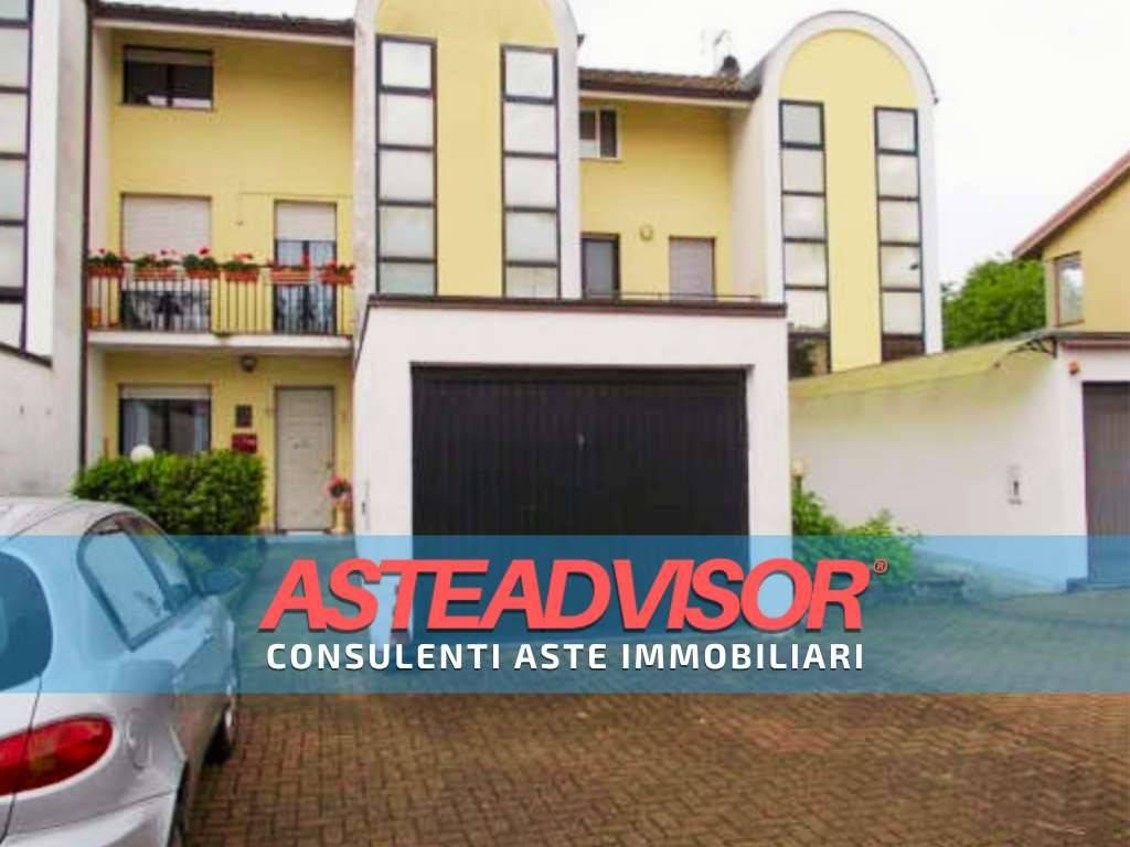 casa indipendente in vendita a Vignole Borbera