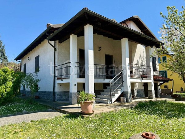 casa indipendente in vendita a Vignole Borbera