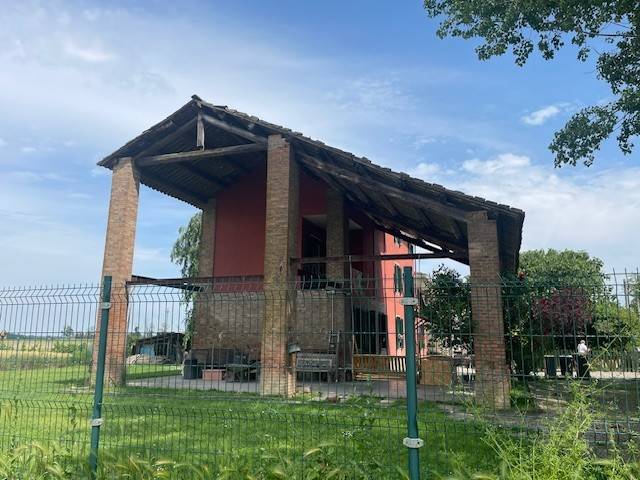 casa indipendente in vendita a Viguzzolo