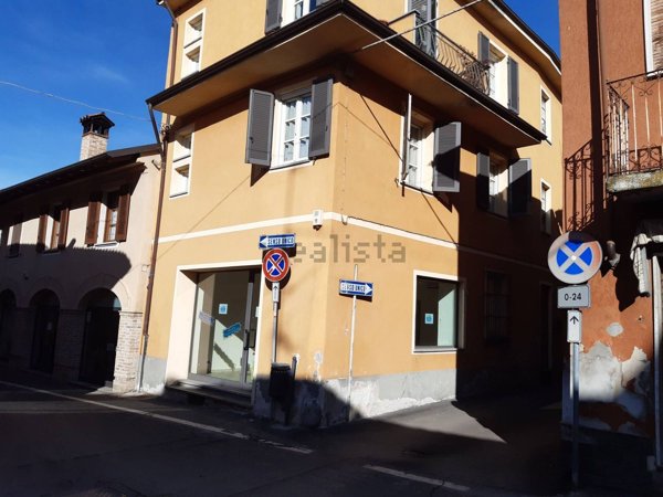 negozio in vendita a Viguzzolo