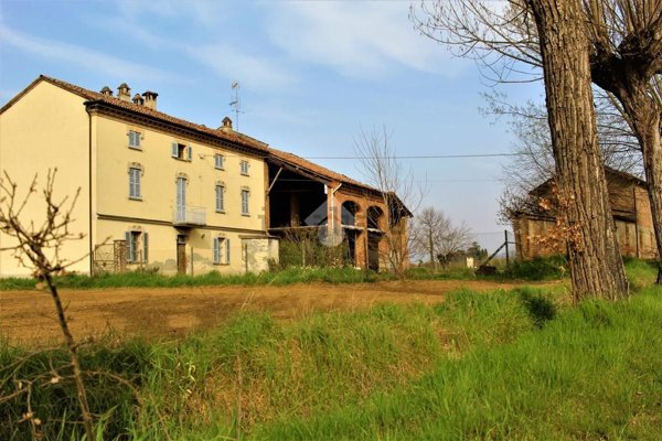 casa indipendente in vendita a Viguzzolo