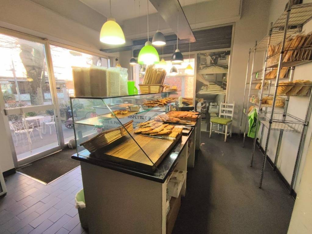 negozio in vendita a Viguzzolo