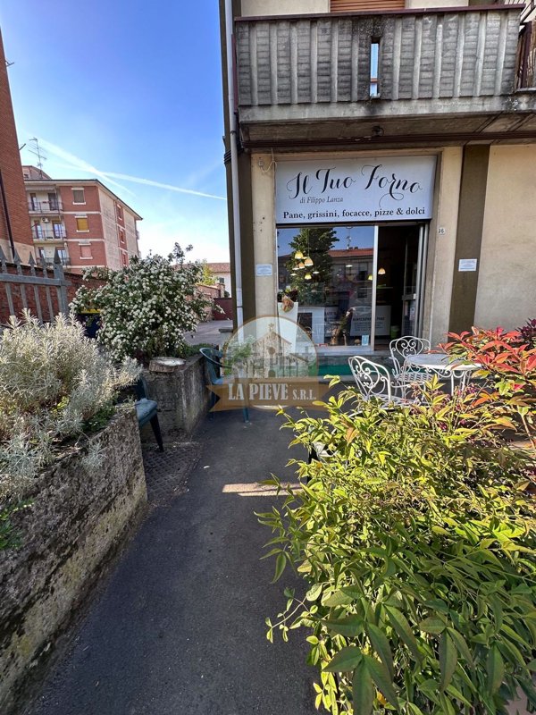 locale commerciale in vendita a Viguzzolo