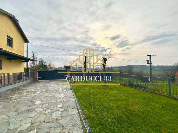 pentavano in vendita a Viguzzolo