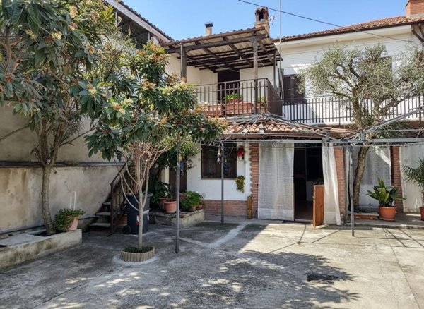 casa indipendente in vendita a Viguzzolo