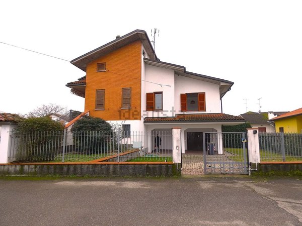 casa indipendente in vendita a Viguzzolo