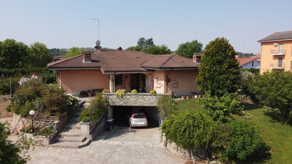 casa indipendente in vendita a Viguzzolo