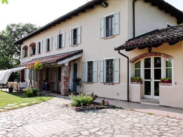 casa indipendente in vendita a Villadeati