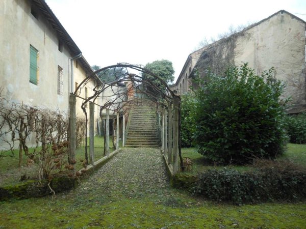 casa indipendente in vendita a Villalvernia