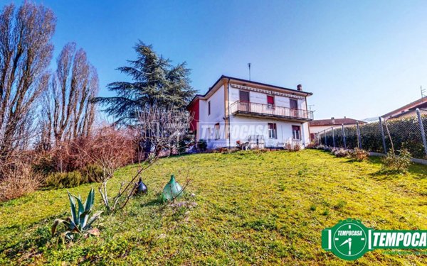 appartamento in vendita a Villalvernia