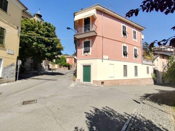 casa indipendente in vendita a Villalvernia