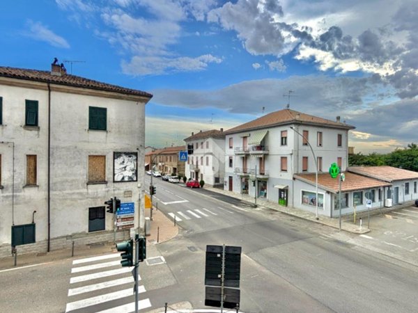 appartamento in vendita a Villalvernia