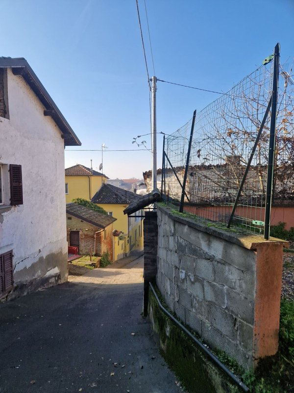 casa indipendente in vendita a Villalvernia