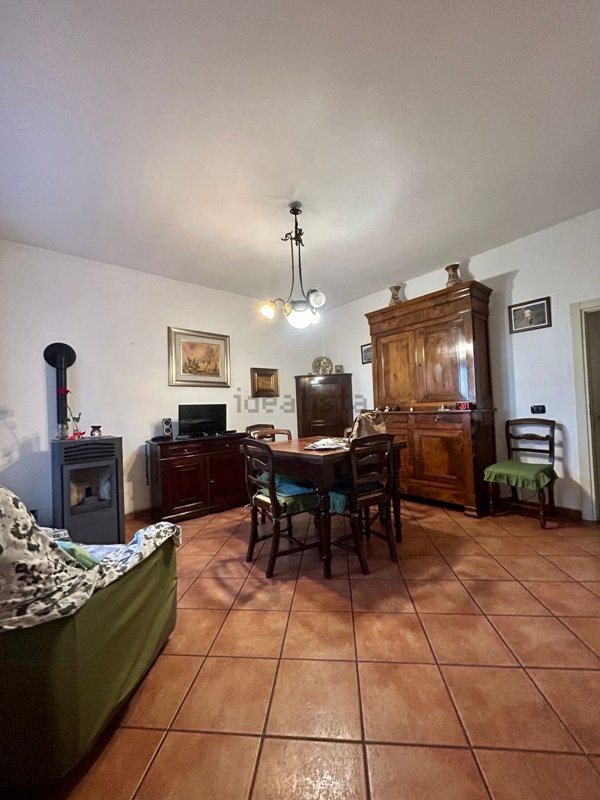 casa indipendente in vendita a Villalvernia
